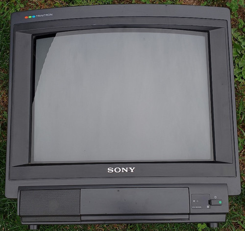 Sony trinitron 16xmd - sony,