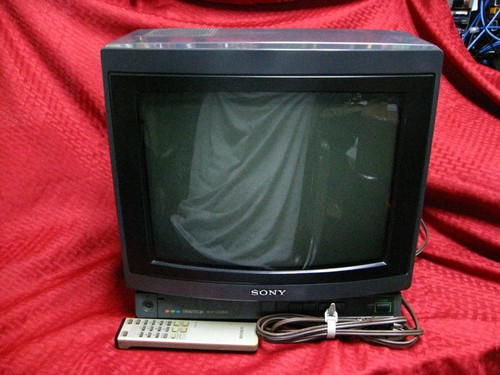 Vintage sony trinitron - tv,