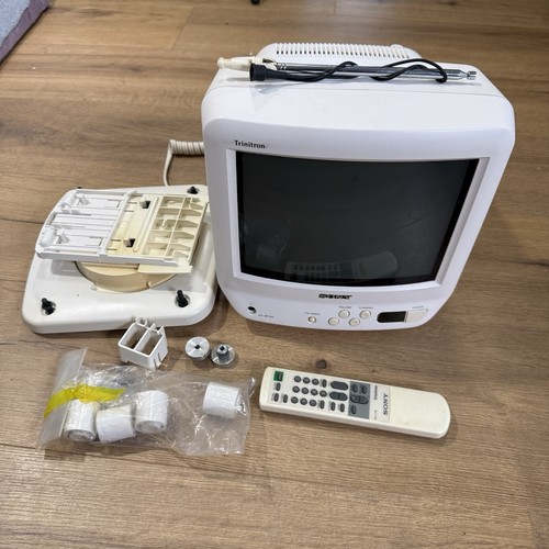 Sony trinitron 9pt50 crt - kv-9pt50, 9"